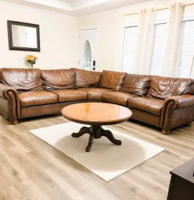 Beautiful, Cozy home in Concord - Image 5