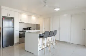 Darwin CBD Apartment - Image 5