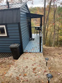 Peaceful Cabin in the woods - Image 5