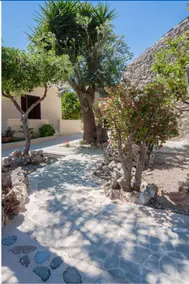 Liza's Place - Image 5