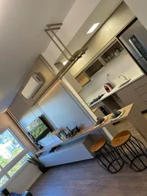 Complete apartment 2 bedrooms with garage next to mall - Image 2