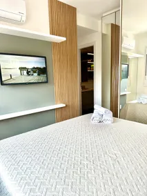 Complete apartment 2 bedrooms with garage next to mall - Image 4