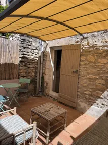 Small house with terrace. - Image 5