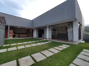 House in the Mountains with Jacuzzi and Gourmet Area - Image 2