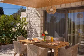 Villa Christdilia III,private SP,two bedrooms - Image 4