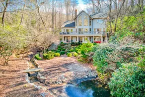 Spacious lake home, firepit, fireplaces, pool - Image 2