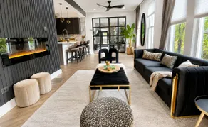 “Black White House” ~ Chicago Mansion w/ King Beds - Image 2