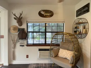 Luxury Suite at Lake Whitney - Image 4