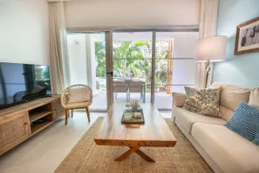 Swim Up Condo at the Beach - Insta Paradise - Image 2