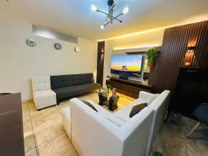 Modern new mini apartment with a queen-size bed - Image 2