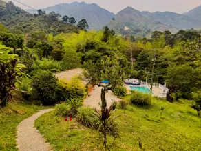 Cozy estate with pool close to town - Image 4