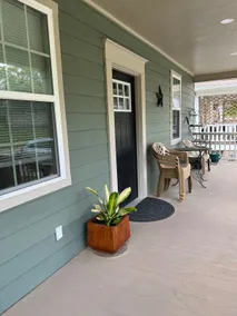 Vintage Charm, Modern Living at Downtown - Image 4