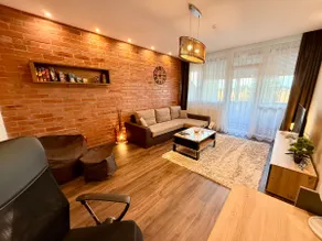 City Edge Hideaway Apartment - Image 3