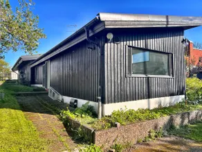 Seaside cottage by Saltholmen ferries - Image 3