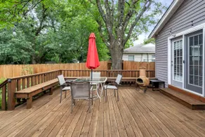 Poolside on Brookside - Image 4