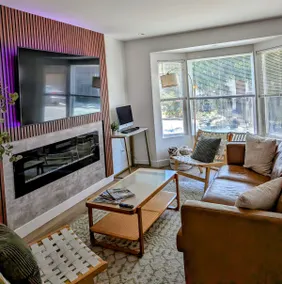Peninsula Getaway by the Alamitos Bay Yacht Club - Image 2