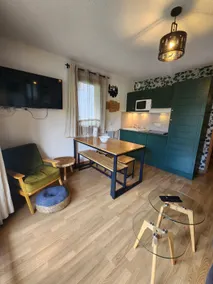 Cozy 1-bedroom apartment • Ski-in/ski-out • Heated pools • WIFI - Image 4