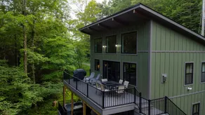 Riverside Haven | Hot Tub | Near WVU & Cheat Lake - Image 2
