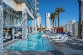 Palms 50th floor strip view - Image 2