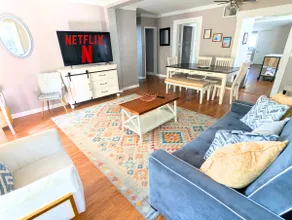 14+ SUPER Budget, King Bed+Arcade+Kitchen+Grill - Image 3