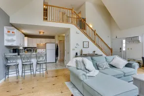 Masthope Chalet | 4 Bdrm | Firepit | sleeps 12 - Image 4