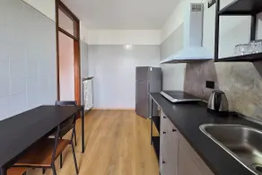 Penthouse with Private Parking - Image 2