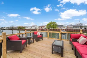 Pickleball Paradise Beach House! - Image 4
