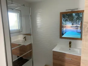 2 bedrooms + kitchenette, bathroom, toilet, independent entrance - Image 2