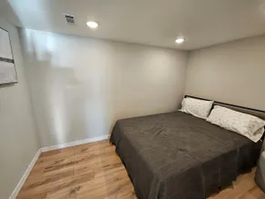 New! Modern! Lake House Escape! 5 bedroom - Image 5