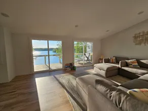 New! Modern! Lake House Escape! 5 bedroom - Image 2