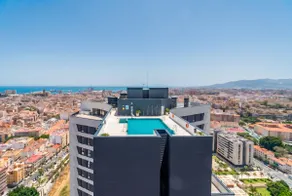 Cubo's Luxury Urban Sky Apartment 12 - Image 2
