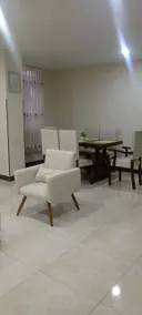 Total calm, space & secure parking - Image 2