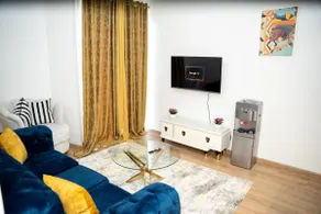 Tatu Palace One Bed - Image 3