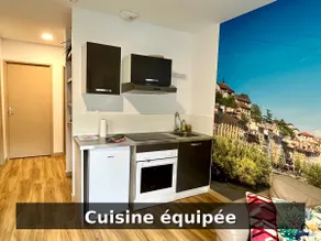 2 bedroom gîte, 3 beds, terrace, parking, air conditioning - Image 3