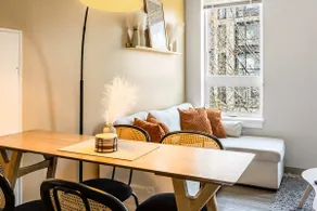 The Jenner : Urban Escape • Inviting • W/D - Image 5