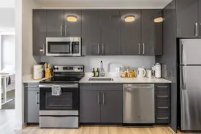 The Jenner : Urban Escape • Inviting • W/D - Image 4
