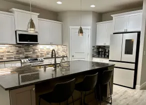 @Home Comfort - Image 4