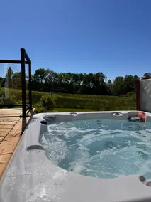Wentworth A Frame! Hot Tub and Games Room! - Image 3