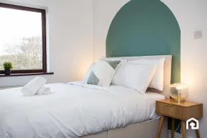 The Lampton - Modern - Gibside - Smart Tv - WIFI - Image 5