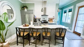 Gated Garden Cottage · King Bed · Walk to Downtown - Image 2
