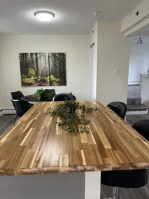 Renovated 8 Bedroom Home - Sleep 14 - Image 3