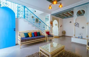 Luxury Arabesque Artisan Villa - Image 3