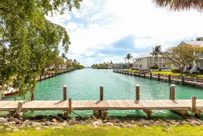 DK33 Harbor Hideaway Villa 7066 - Image 3