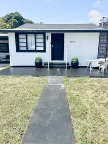 casita close to Miami inter- Miami port -rest’s - Image 2
