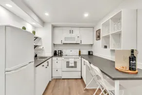 Cozy Nook by Lake Banook - Image 3