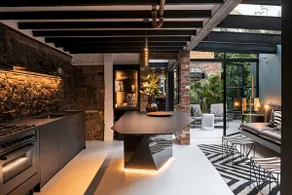 The Glass House | Fitzroy - Image 5