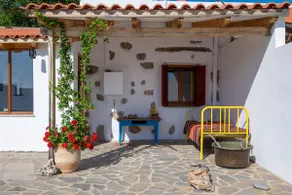 Caminada Terrace : peaceful mountains & sea view - Image 2