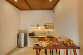 Aperol 1BHK: WiFi+Valley View(1 Km from mall road) - Image 3