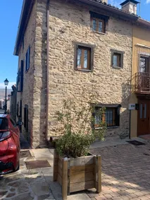 Rural house in a mountain village - Image 2