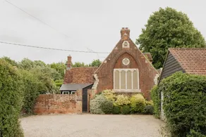Old School House in Beautiful Essex Countryside - Image 5